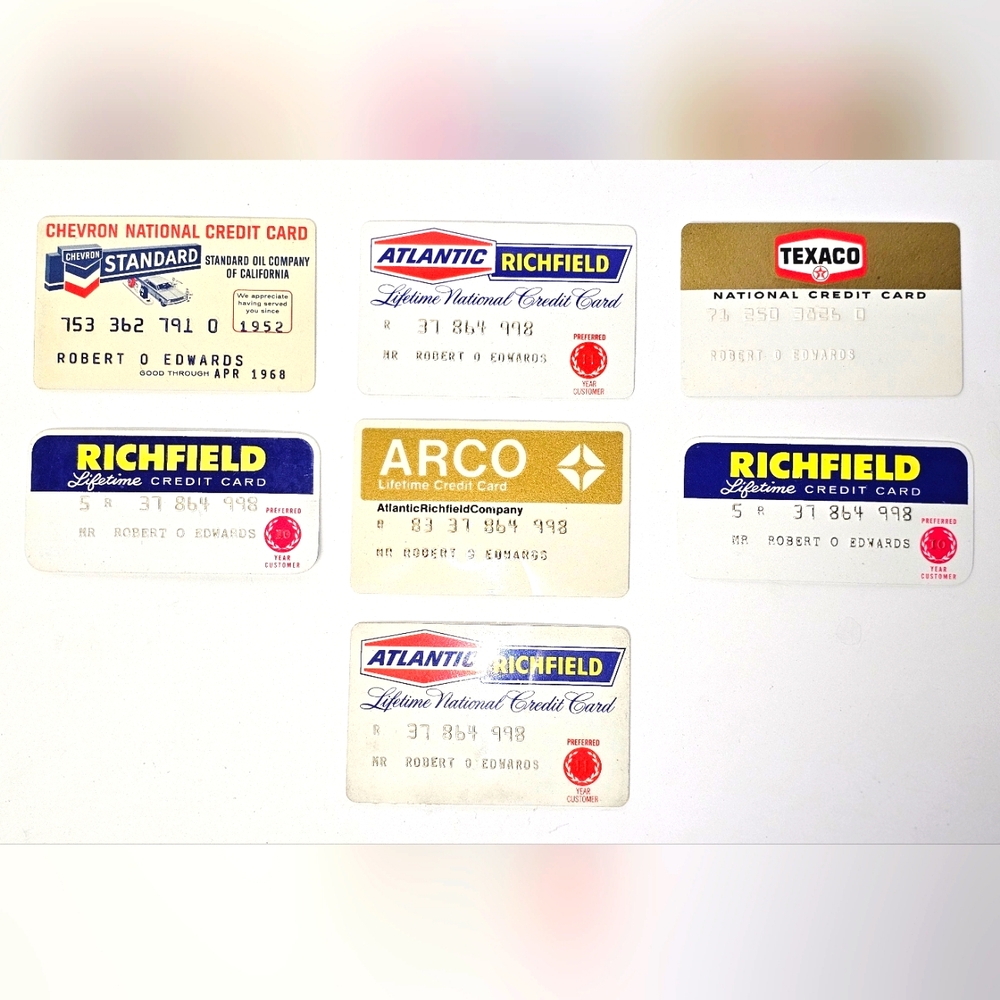 Vintage Collectible Credit Cards (1950's-1960's)
